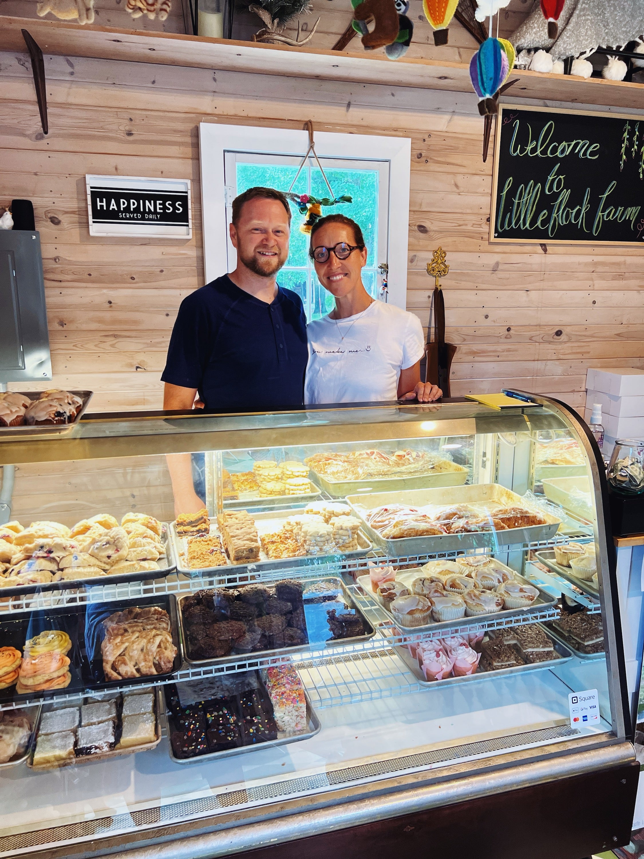 Home | Lowrys Little Flock Farm